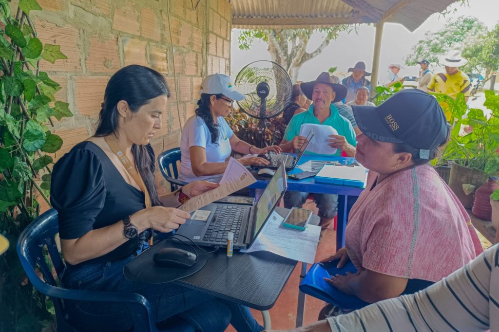 Más de 35 familias campesinas participan en el proceso de caracterización y formalización del predio Bello Horizonte en Puerto López.