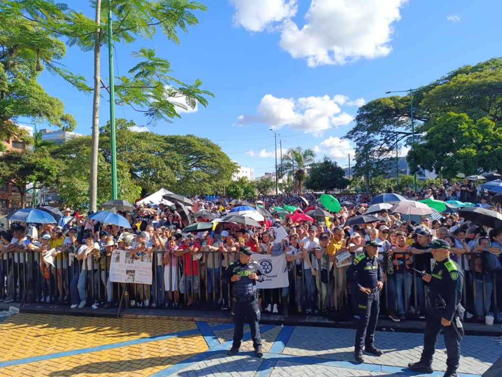 Presidente Gustavo Petro entrega tierras a familias campesinas del Meta