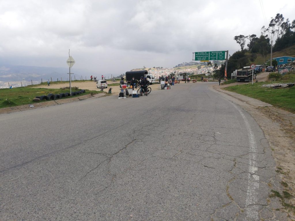 Antigua vía al Llano en el sector de Juan Rey, Bogotá, corredor de conexión con Villavicencio