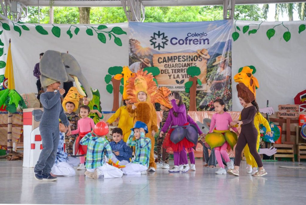 Homenaje a los campesinos durante la Expoferia Ambiental Cofrem 2026