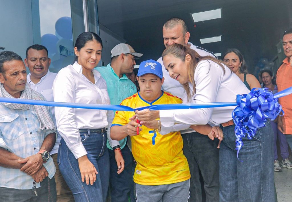 Equipos biomédicos entregados al Hospital Municipal de El Dorado